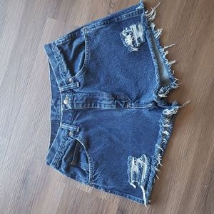 Wrangler cut off denim shorts size 30